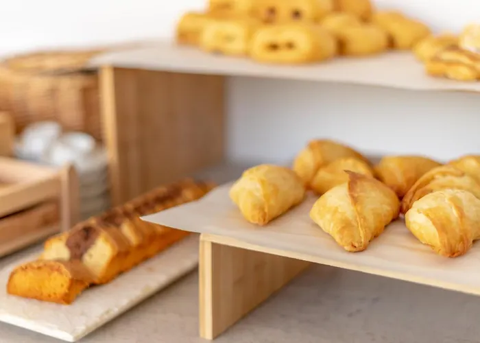 Lido Star מלון 3*