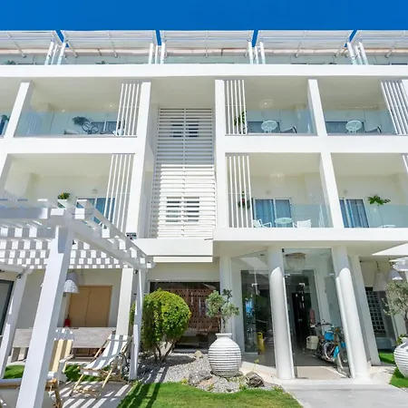 Ξενοδοχείο Lido Star 3*