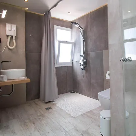Lido Star 3*