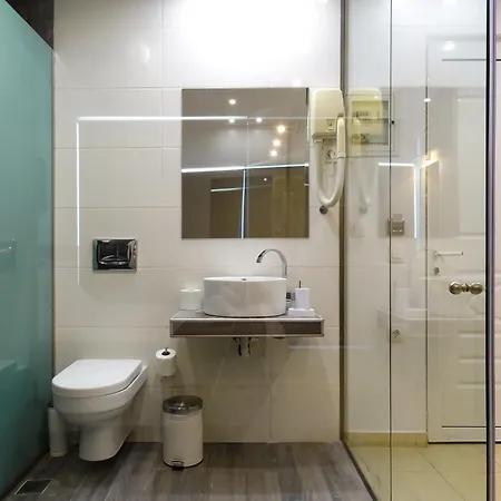 Lido Star 3* 法里拉基