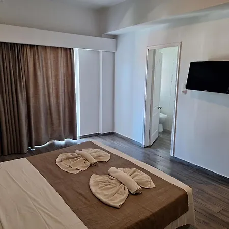 Lido Star Szálloda 3*